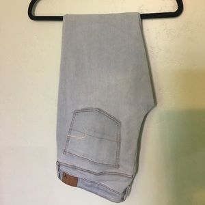 AE Light Wash Super Stretch Jegging